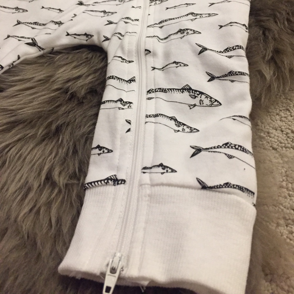 Baby Onesie Pajama with Fishies - Picture 6 of 6